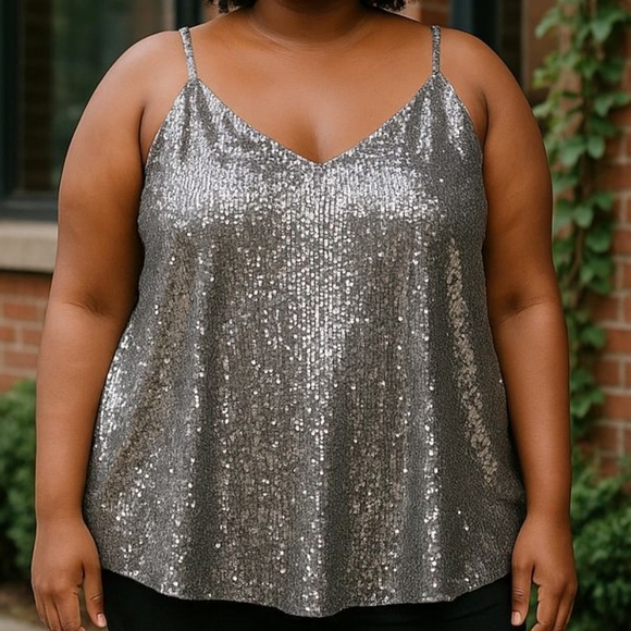 torrid Tops - ✨Torrid Silver Sequin Sofie Size 4 Camisole Top